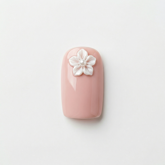 Apricot Nails Petal — Short Squoval press-on nail swatch