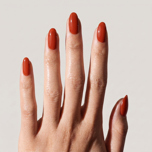 Pomodoro — press-on nails in medium oval
