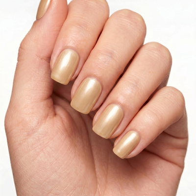 Soirée press-on nails — hero lifestyle image 2